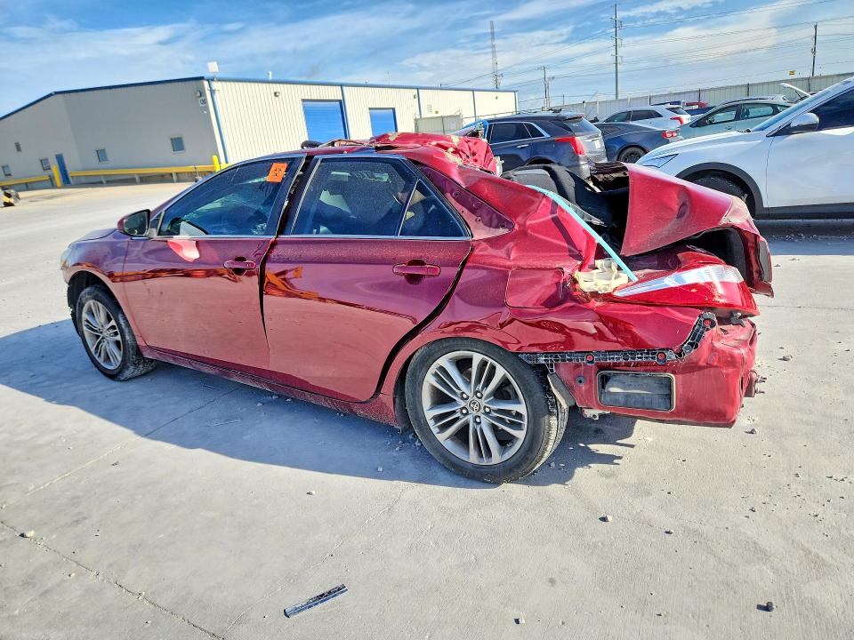 57055056 :رقم المزاد ، 4T1BF1FK7HU741980 vin ، 2017 Toyota Camry مزاد بيع
