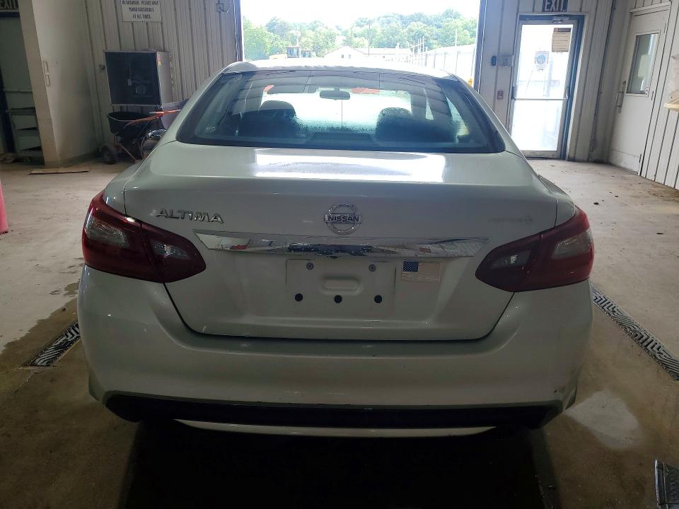 2018 Nissan Altima მანქანა იყიდება აუქციონზე, vin: 1N4AL3AP9JC208795, აუქციონის ნომერი: 57469986