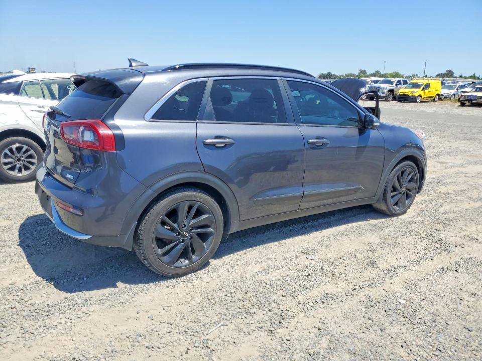 2018 Kia Niro მანქანა იყიდება აუქციონზე, vin: KNDCC3LC6J5149562, აუქციონის ნომერი: 56532716