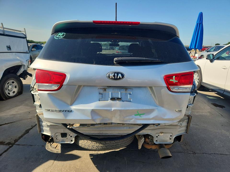 55377446 :رقم المزاد ، 5XYPGDA58JG419656 vin ، 2018 Kia Sorento مزاد بيع