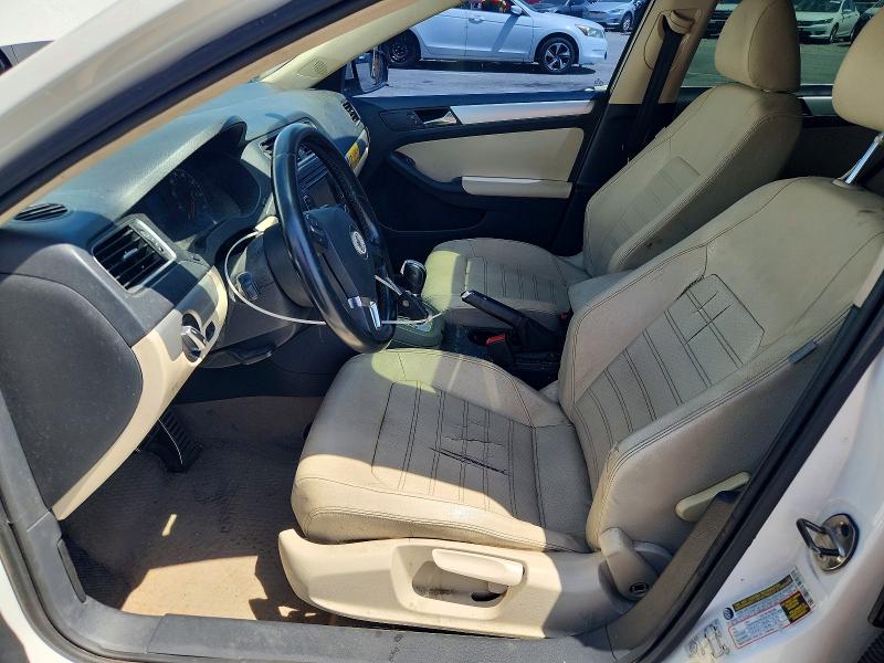 2011 Volkswagen Jetta მანქანა იყიდება აუქციონზე, vin: 3VWLZ7AJ1BM307922, აუქციონის ნომერი: 56579896