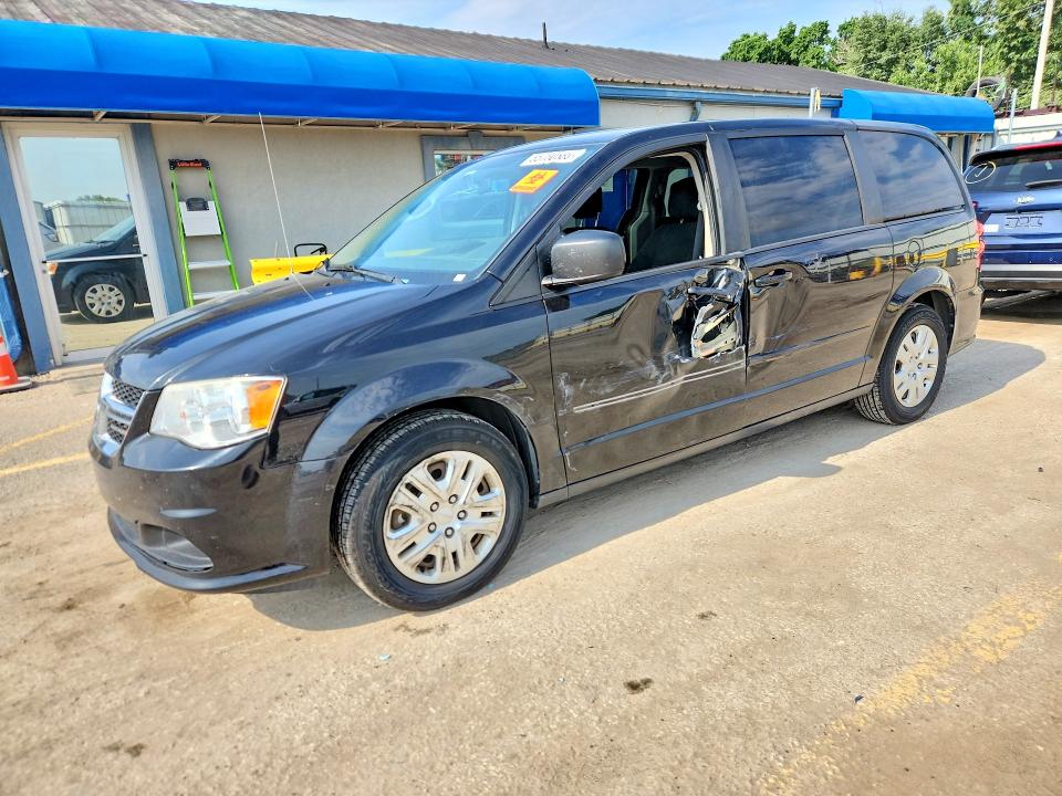 55780586 :رقم المزاد ، 2C4RDGBG8GR100717 vin ، 2016 Dodge Grand Caravan مزاد بيع
