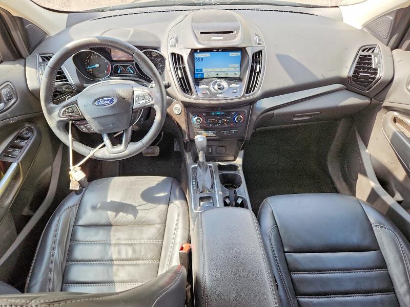 58493616 :رقم المزاد ، 1FMCU9J97HUD50132 vin ، 2017 Ford Escape مزاد بيع