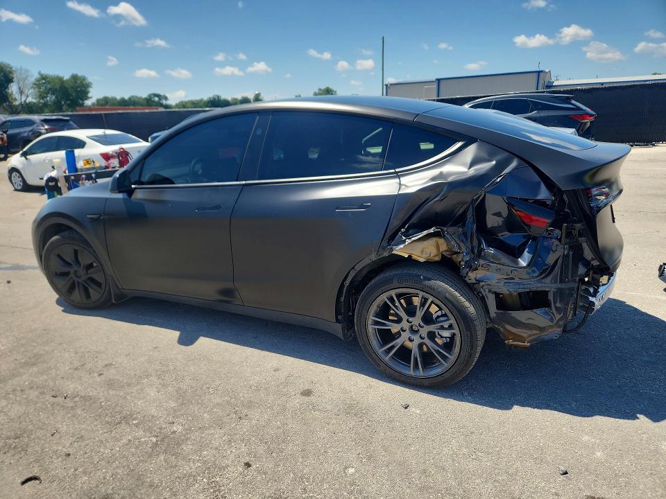 2024 Tesla Model Y მანქანა იყიდება აუქციონზე, vin: 7SAYGAEE2RF186506, აუქციონის ნომერი: 58042346