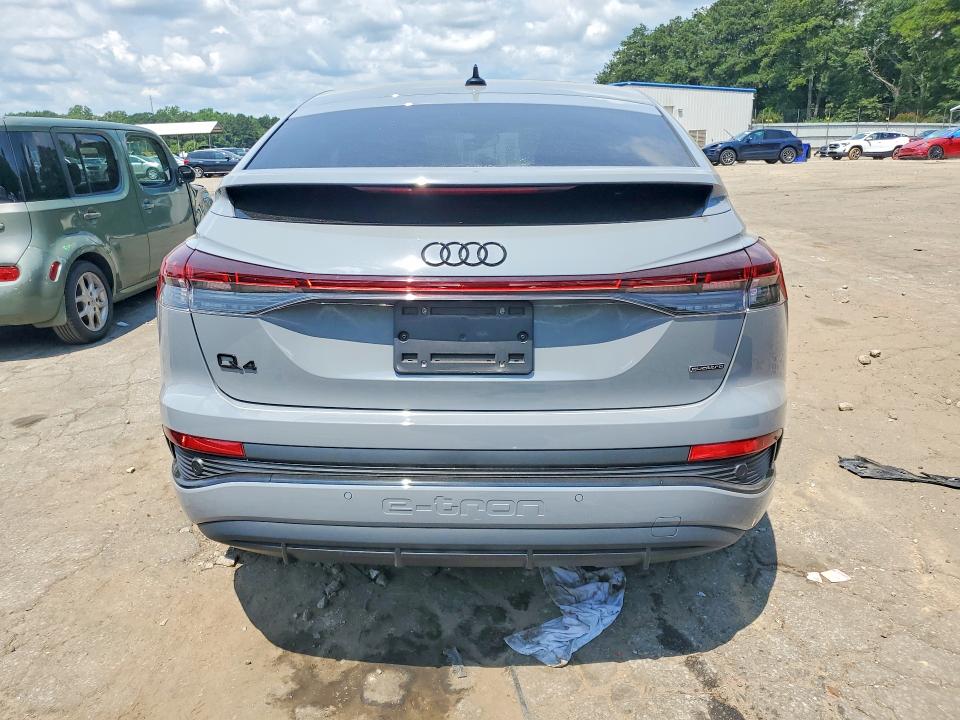 58883126 :رقم المزاد ، WA13UBFZ6RP069681 vin ، 2024 Audi Q4 E-tron مزاد بيع