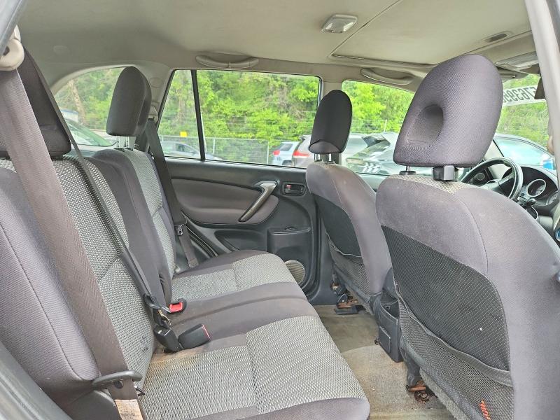 2004 Toyota Rav4 მანქანა იყიდება აუქციონზე, vin: JTEHD20V146004233, აუქციონის ნომერი: 57639586