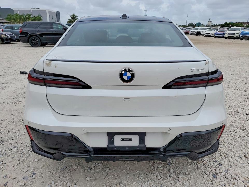 2025 Bmw 740 მანქანა იყიდება აუქციონზე, vin: WBA23EH0XSCV31352, აუქციონის ნომერი: 56816566