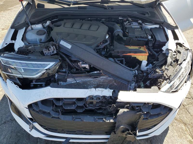 Продажа на аукционе авто 2026 Audi A3, vin: WAUGUDGY9TA052275, номер лота: 55749266