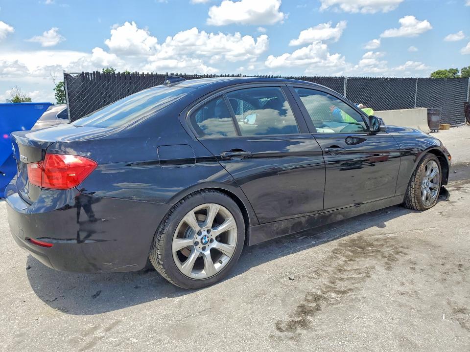 2014 Bmw 320 მანქანა იყიდება აუქციონზე, vin: WBA3C3G57ENS68073, აუქციონის ნომერი: 57399076