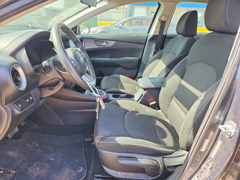 2021 Kia Forte მანქანა იყიდება აუქციონზე, vin: 3KPF24AD5ME350380, აუქციონის ნომერი: 59116246