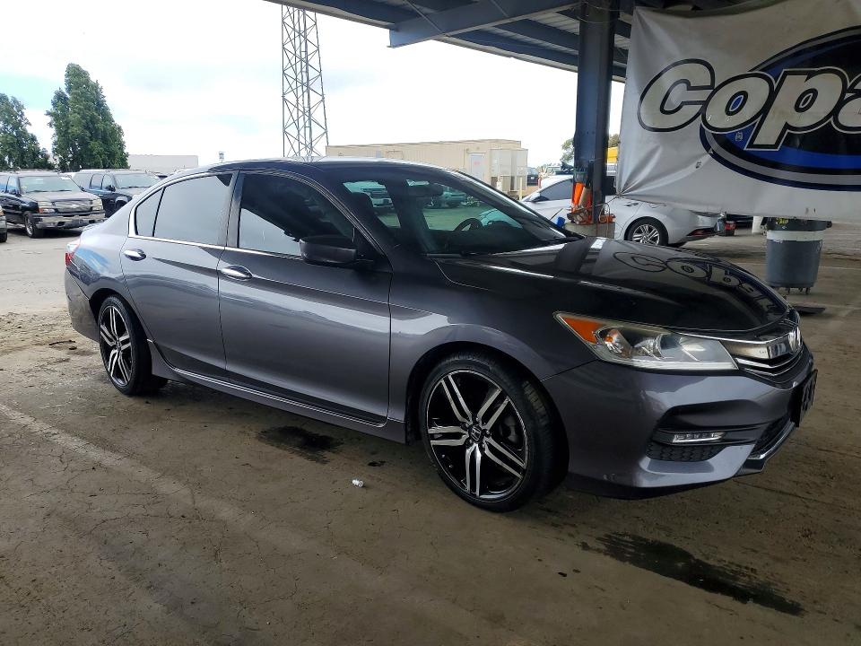 Продаж на аукціоні авто 2017 Honda Accord, vin: 1HGCR2F10HA075089, номер лоту: 59190206
