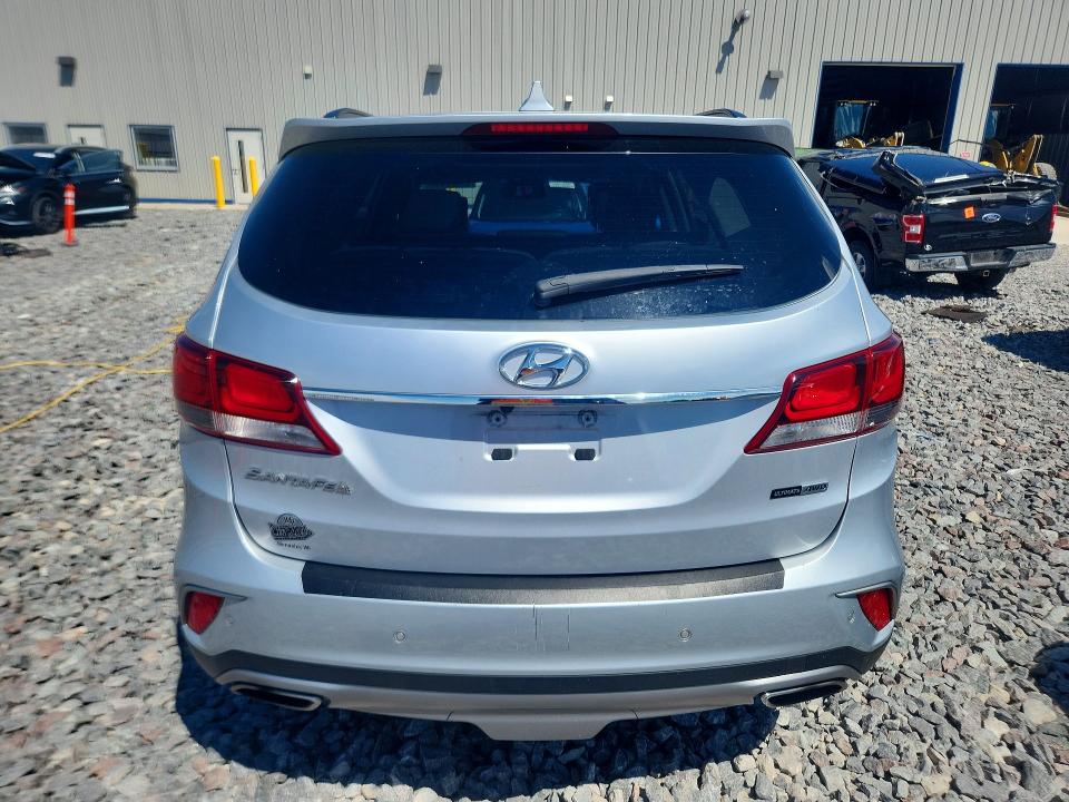 2017 Hyundai Santa Fe მანქანა იყიდება აუქციონზე, vin: KM8SRDHF5HU203402, აუქციონის ნომერი: 59020136