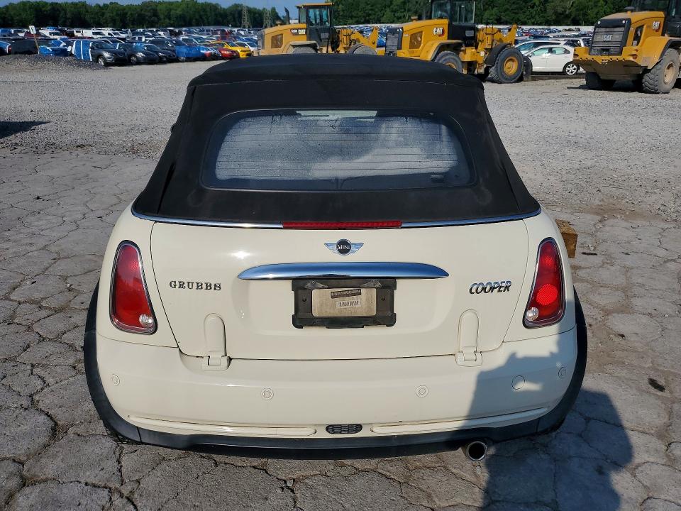 2006 Mini Cooper მანქანა იყიდება აუქციონზე, vin: WMWRF33576TF65786, აუქციონის ნომერი: 58810326