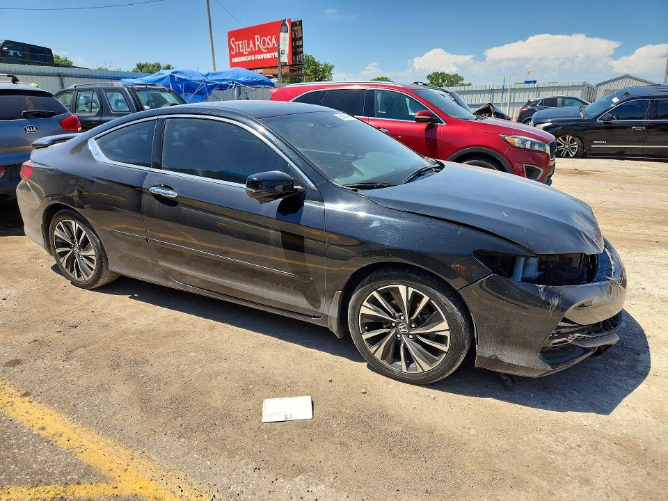 Продажа на аукционе авто 2017 Honda Accord, vin: 1HGCT2B98HA005515, номер лота: 55568796