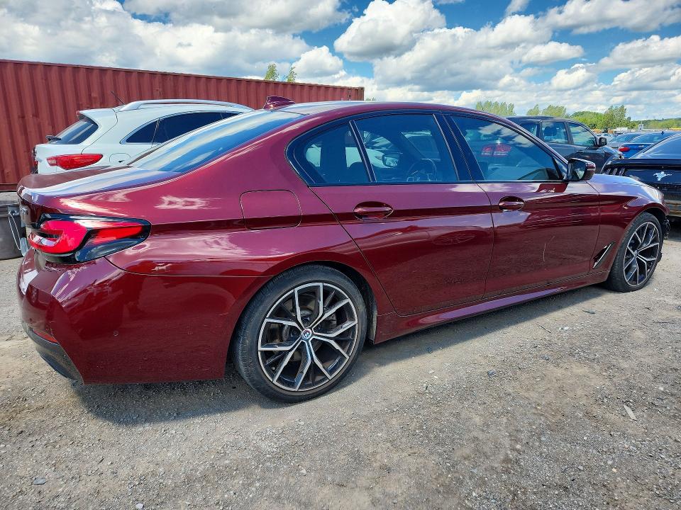 57266646 :رقم المزاد ، WBA13BJ02NCK85082 vin ، 2022 Bmw 530 مزاد بيع
