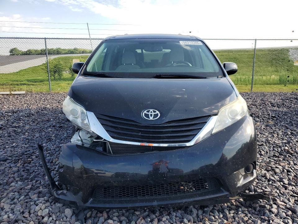 Aukcja sprzedaży 2015 Toyota Sienna, vin: 5TDKK3DC1FS605787, numer aukcji: 56312386