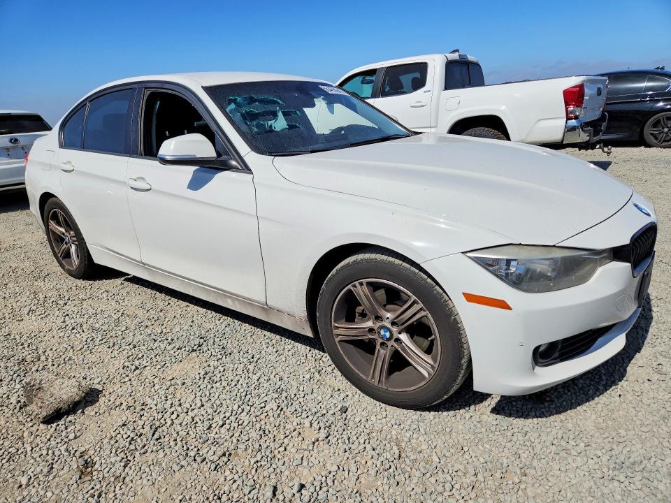 Продажа на аукционе авто 2015 Bmw 320, vin: WBA3B1C58FK135838, номер лота: 56466946