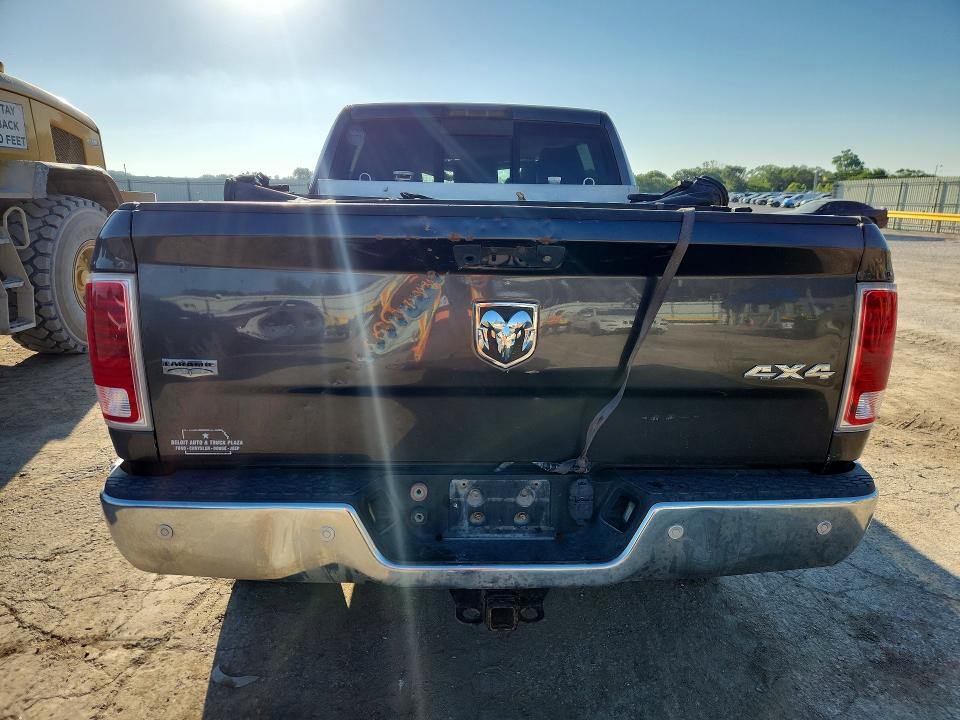 57422976 :رقم المزاد ، 3C6UR5NL7GG116557 vin ، 2016 Ram 2500 مزاد بيع