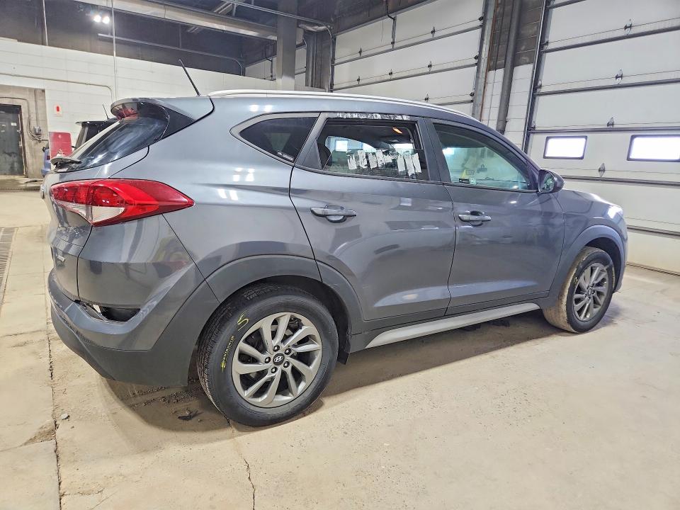 Продажа на аукционе авто 2017 Hyundai Tucson, vin: KM8J3CA4XHU520799, номер лота: 58504386