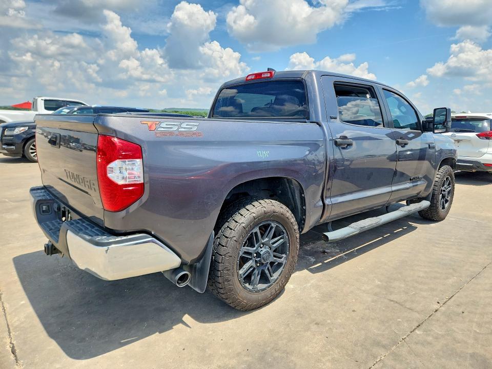 55599196 :رقم المزاد ، 5TFEY5F14LX259159 vin ، 2020 Toyota Tundra مزاد بيع