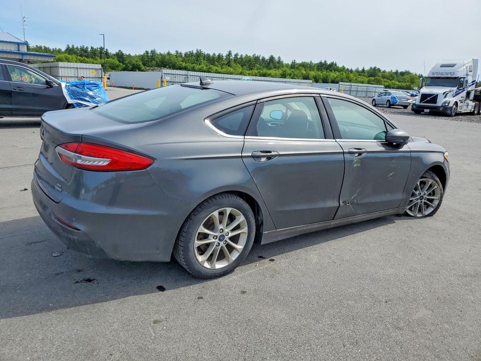 Продажа на аукционе авто 2020 Ford Fusion, vin: 3FA6P0LU9LR100810, номер лота: 55278136