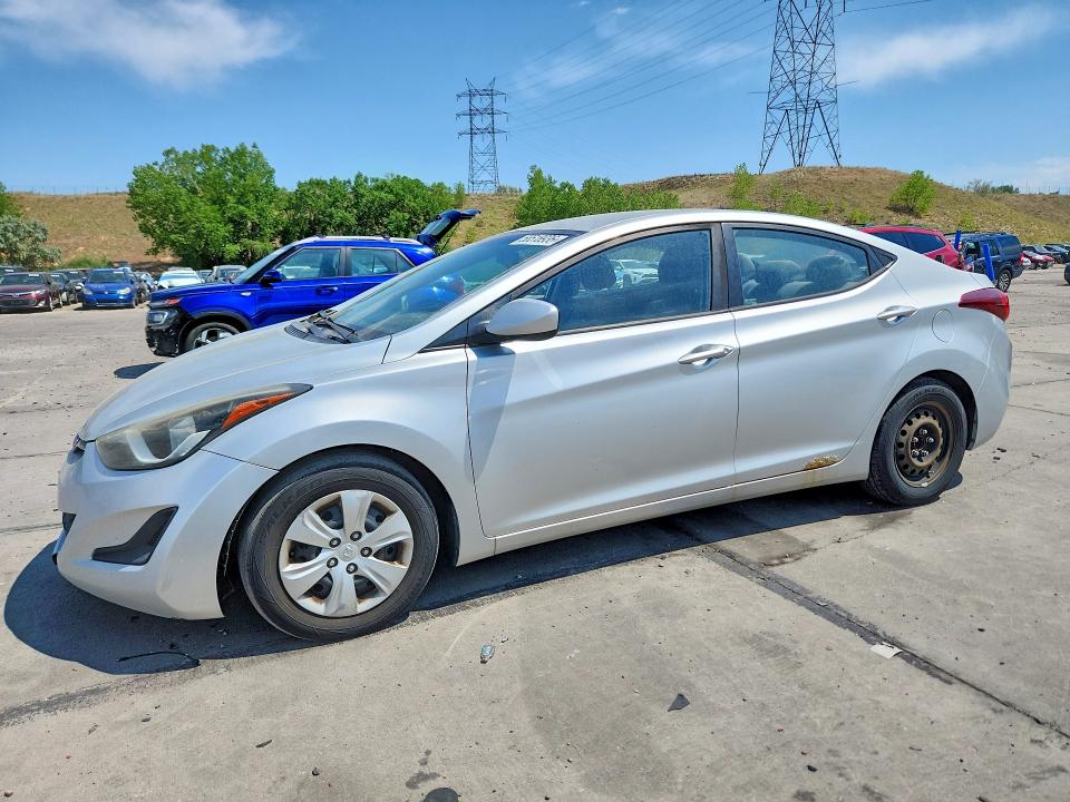 2016 Hyundai Elantra მანქანა იყიდება აუქციონზე, vin: 5NPDH4AE2GH725138, აუქციონის ნომერი: 58518936