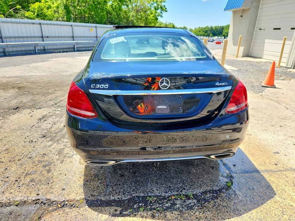 2015 Mercedes-benz C მანქანა იყიდება აუქციონზე, vin: 55SWF4KB0FU068774, აუქციონის ნომერი: 55538556