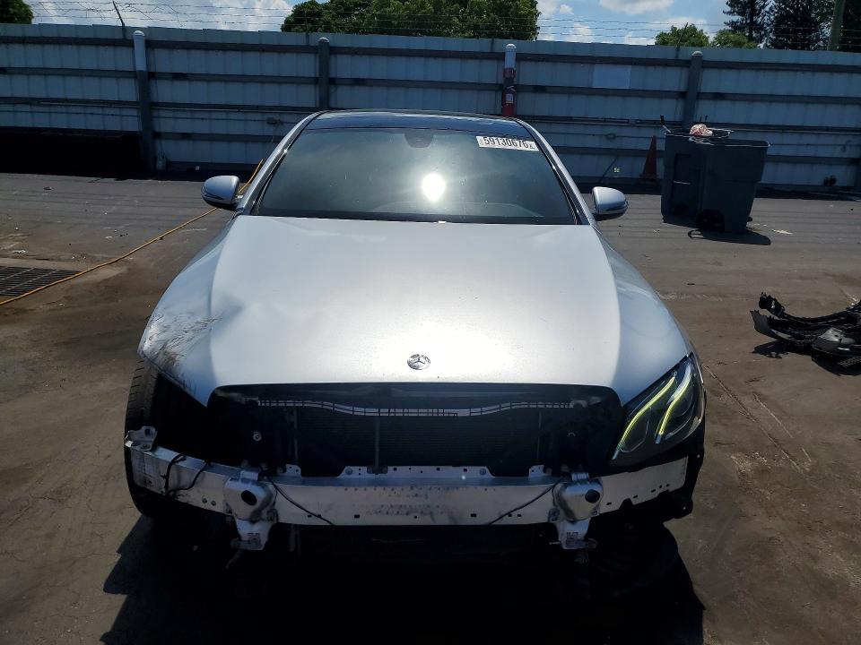 59130676 :رقم المزاد ، WDDZF4JB7HA204027 vin ، 2017 Mercedes-benz E مزاد بيع
