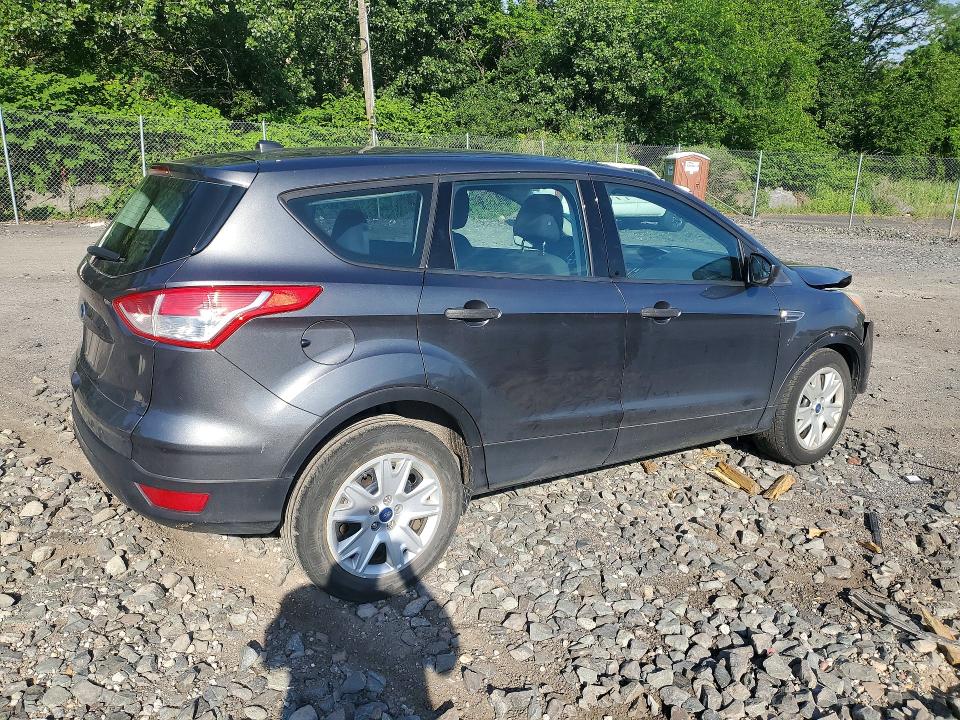 2015 Ford Escape მანქანა იყიდება აუქციონზე, vin: 1FMCU0F73FUA11674, აუქციონის ნომერი: 57347656