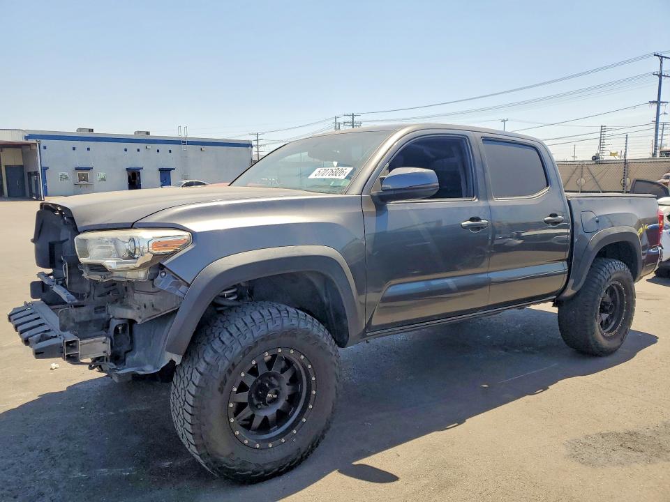 Продаж на аукціоні авто 2017 Toyota Tacoma, vin: 3TMCZ5AN2HM054001, номер лоту: 57076806