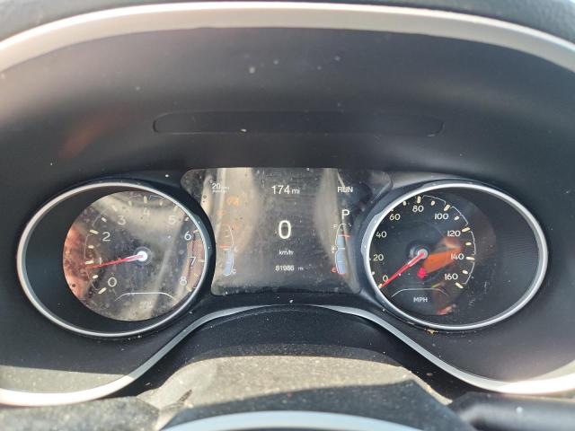 55767906 :رقم المزاد ، 3C4NJDBB8JT290632 vin ، 2018 Jeep Compass مزاد بيع