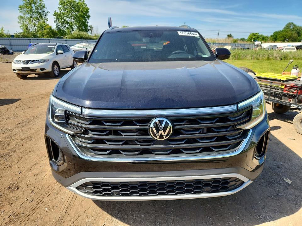 2024 Volkswagen Atlas Cross Sport მანქანა იყიდება აუქციონზე, vin: 1V2BE2CA2RC238632, აუქციონის ნომერი: 56058686