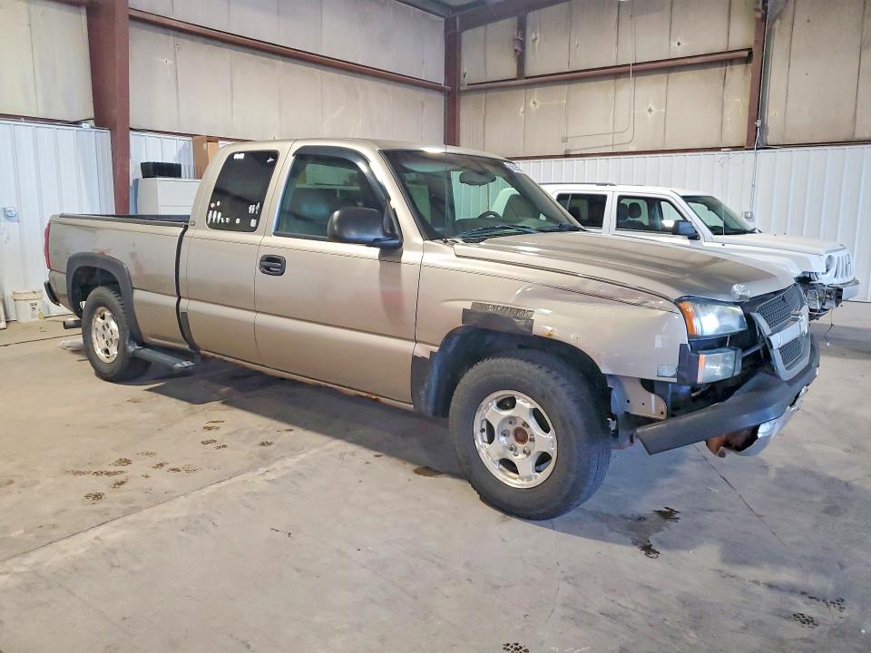 2003 Chevrolet Silverado მანქანა იყიდება აუქციონზე, vin: 2GCEC19X631365147, აუქციონის ნომერი: 56595596