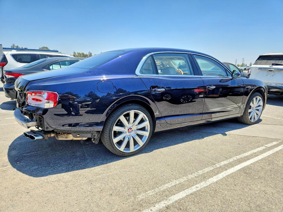58577866 :رقم المزاد ، SCBET9ZA0G8053146 vin ، 2016 Bentley Flying Spur مزاد بيع