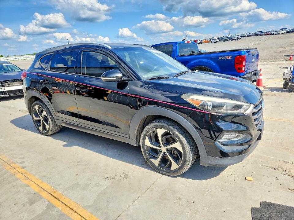 58507856 :رقم المزاد ، KM8J33A25GU044734 vin ، 2016 Hyundai Tucson مزاد بيع