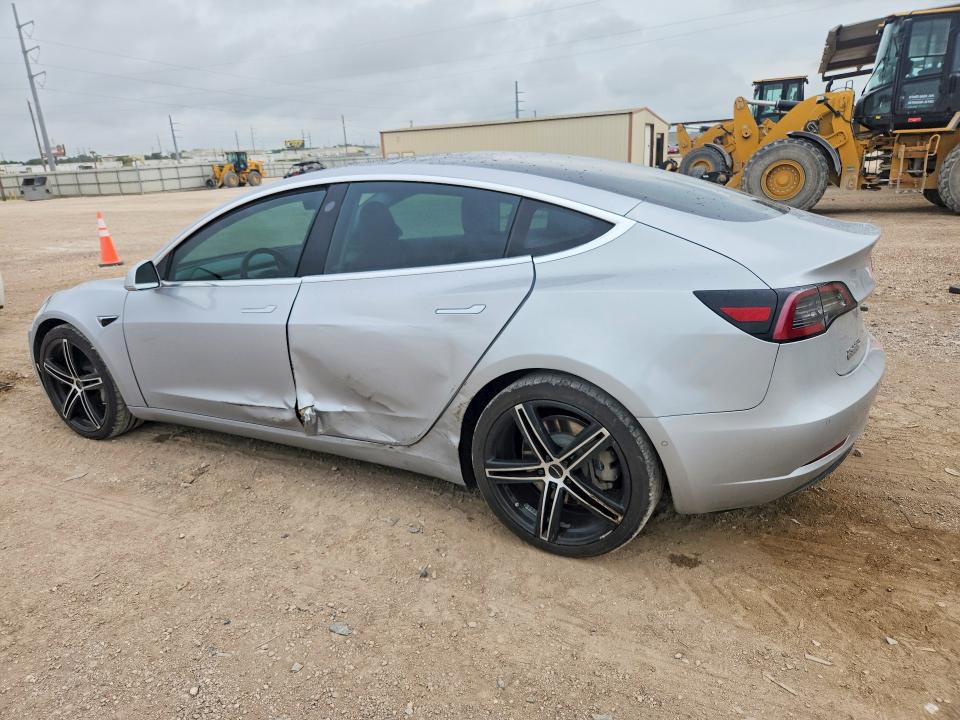 2018 Tesla Model 3 მანქანა იყიდება აუქციონზე, vin: 5YJ3E1EBXJF116968, აუქციონის ნომერი: 55820466