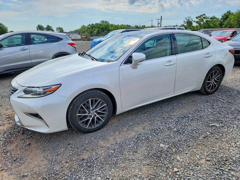 55060726 :رقم المزاد ، 58ABK1GG0JU110170 vin ، 2018 Lexus Es 350 مزاد بيع