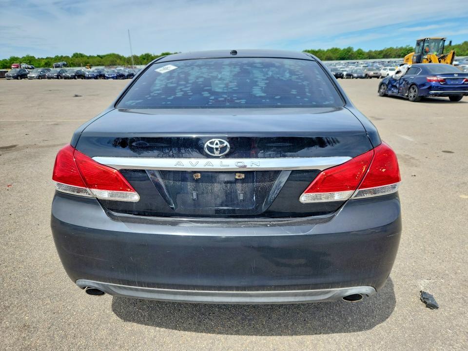 57842206 :رقم المزاد ، 4T1BK3DB4BU406063 vin ، 2011 Toyota Avalon مزاد بيع