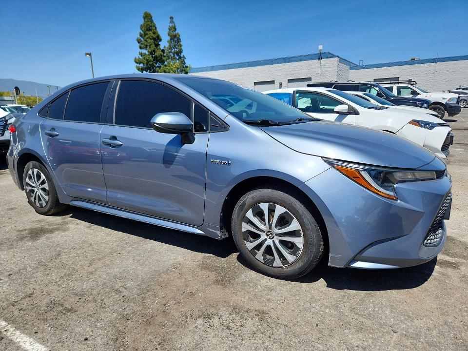 56470496 :رقم المزاد ، JTDEBRBE0LJ011172 vin ، 2020 Toyota Corolla مزاد بيع