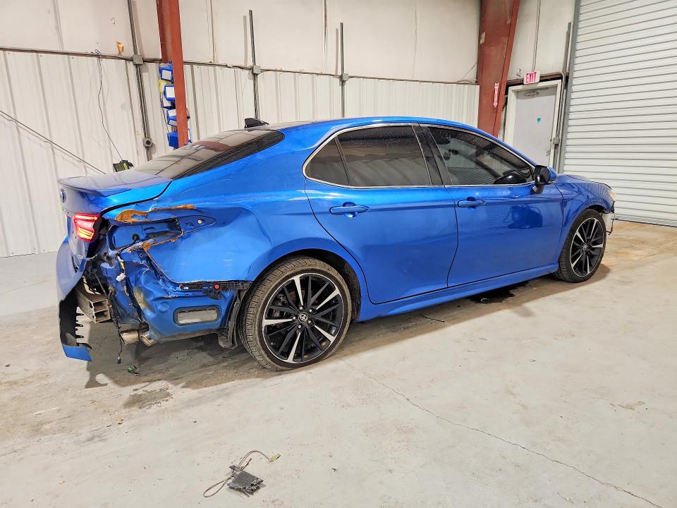 2019 Toyota Camry მანქანა იყიდება აუქციონზე, vin: 4T1B61HK5KU241076, აუქციონის ნომერი: 55952886