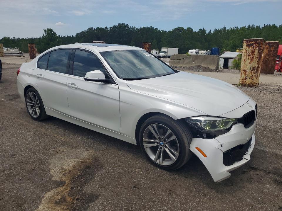 2017 Bmw 330 მანქანა იყიდება აუქციონზე, vin: WBA8B9G37HNU52699, აუქციონის ნომერი: 58908006