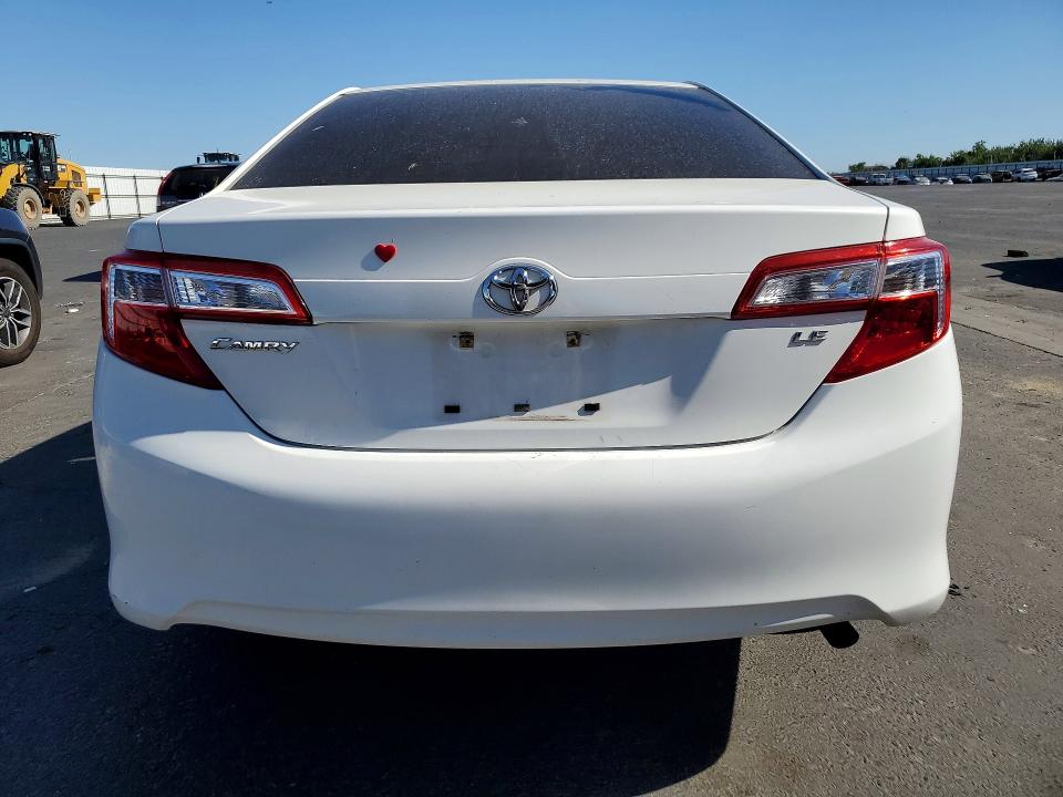 2012 Toyota Camry მანქანა იყიდება აუქციონზე, vin: 4T1BF1FK9CU576037, აუქციონის ნომერი: 57155426