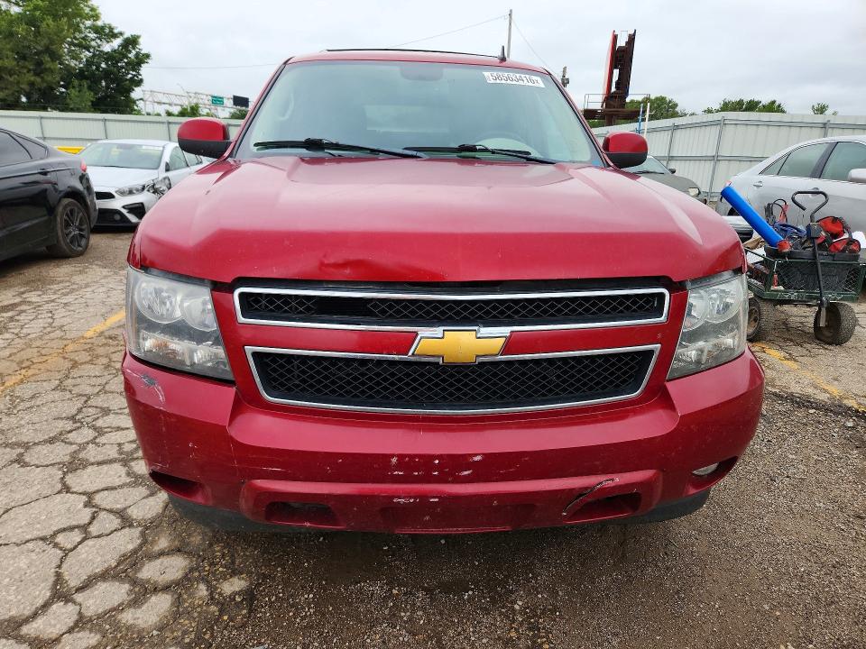 2014 Chevrolet Suburban მანქანა იყიდება აუქციონზე, vin: 1GNSKJE77ER204125, აუქციონის ნომერი: 58563416
