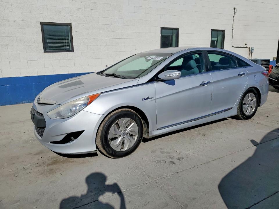 Продажа на аукционе авто 2015 Hyundai Sonata Hybrid, vin: KMHEC4A44FA118427, номер лота: 57532946