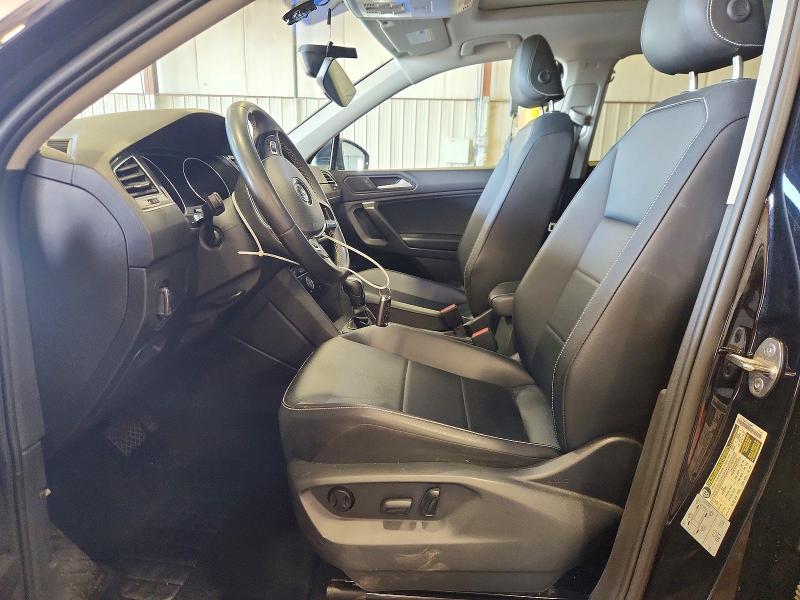 56128266 :رقم المزاد ، 3VV3B7AX7MM143186 vin ، 2021 Volkswagen Tiguan مزاد بيع