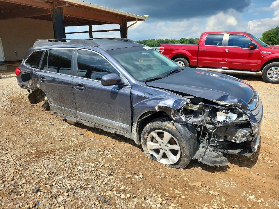 56537836 :رقم المزاد ، 4S4BRCKC9D3303477 vin ، 2013 Subaru Outback مزاد بيع
