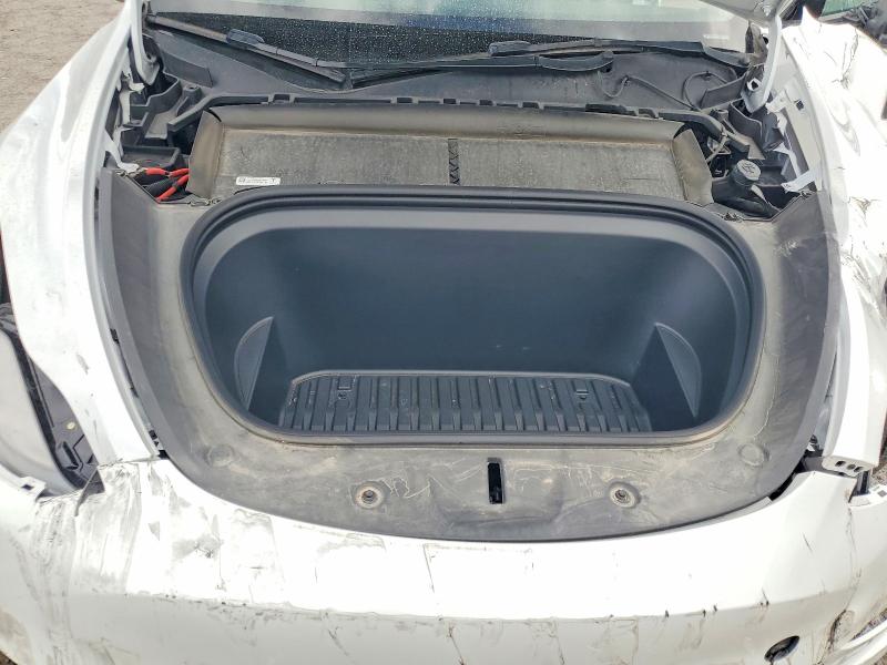 58926286 :رقم المزاد ، 7SAYGDEF8NF489990 vin ، 2022 Tesla Model Y مزاد بيع