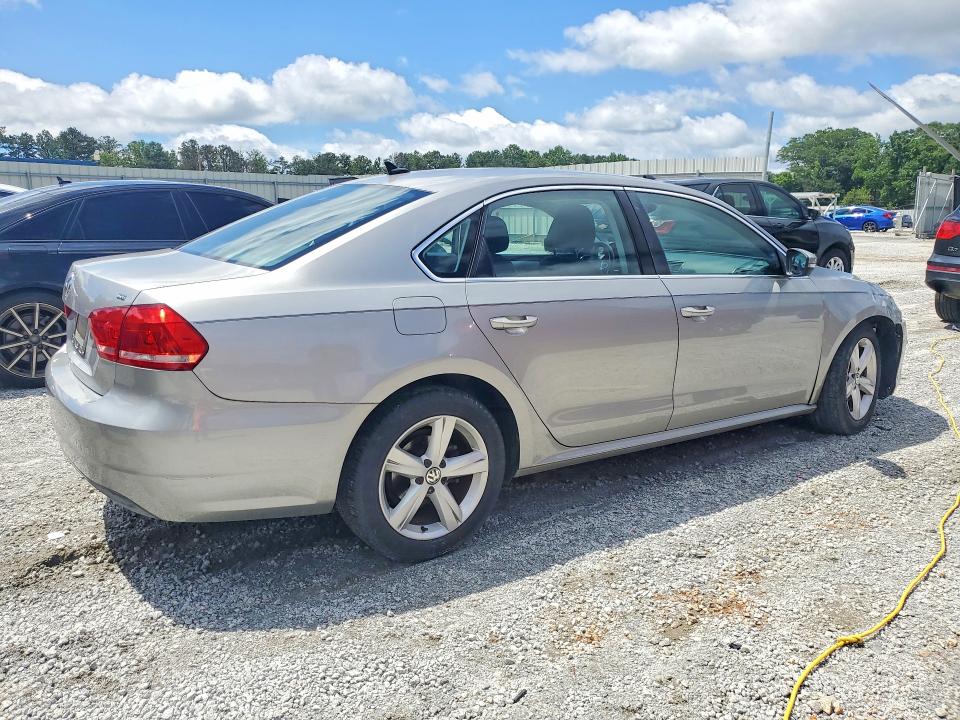 Продажа на аукционе авто 2013 Volkswagen Passat, vin: 1VWBP7A3XDC074212, номер лота: 58460436