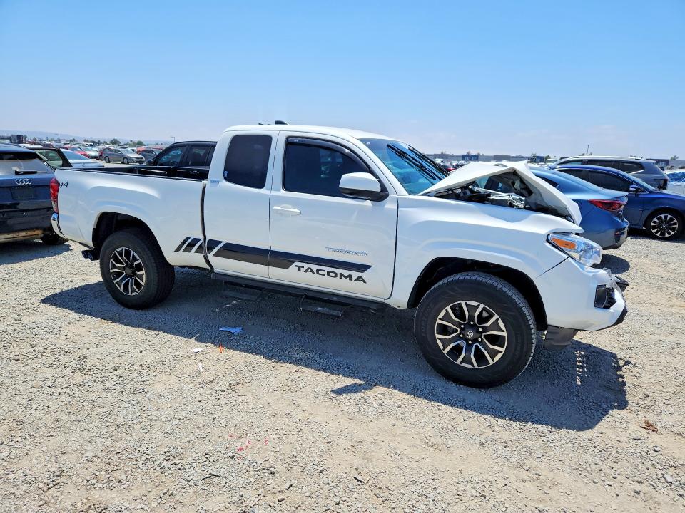 58490566 :رقم المزاد ، 3TYRX5GN7MT008069 vin ، 2021 Toyota Tacoma مزاد بيع