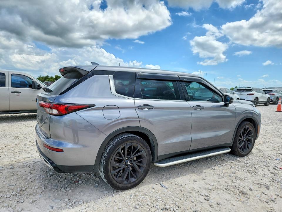 Продажа на аукционе авто 2022 Mitsubishi Outlander, vin: JA4J3UA81NZ075570, номер лота: 56790736